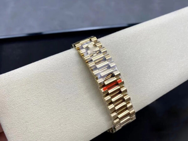 REPLICA ROLEX DAY DATE M228238-0006 904L GOLD CASE - 图片 5
