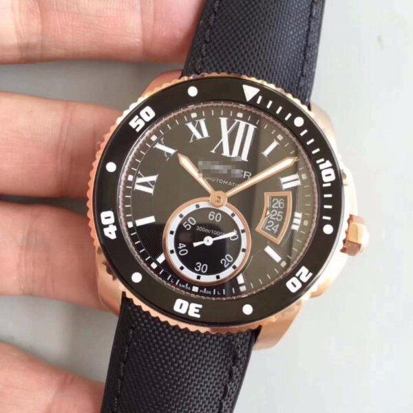 REPLICA CALIBRE DE CARTIER DIVER W7100052 42MM JF FACTORY BLACK DIAL - 图片 3